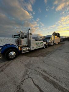 24-hour heavy haul towing in Bowling Green, KY